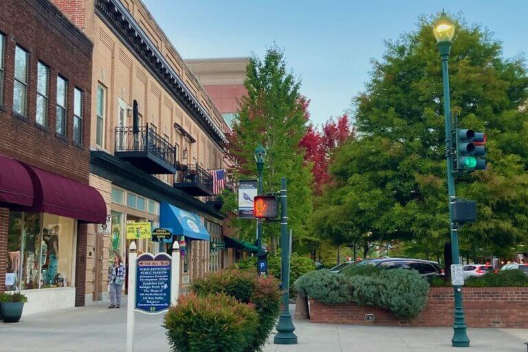 24 Hours in Hendersonville - Travelmag